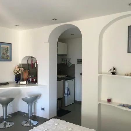 Eden Frait Bed & Breakfast